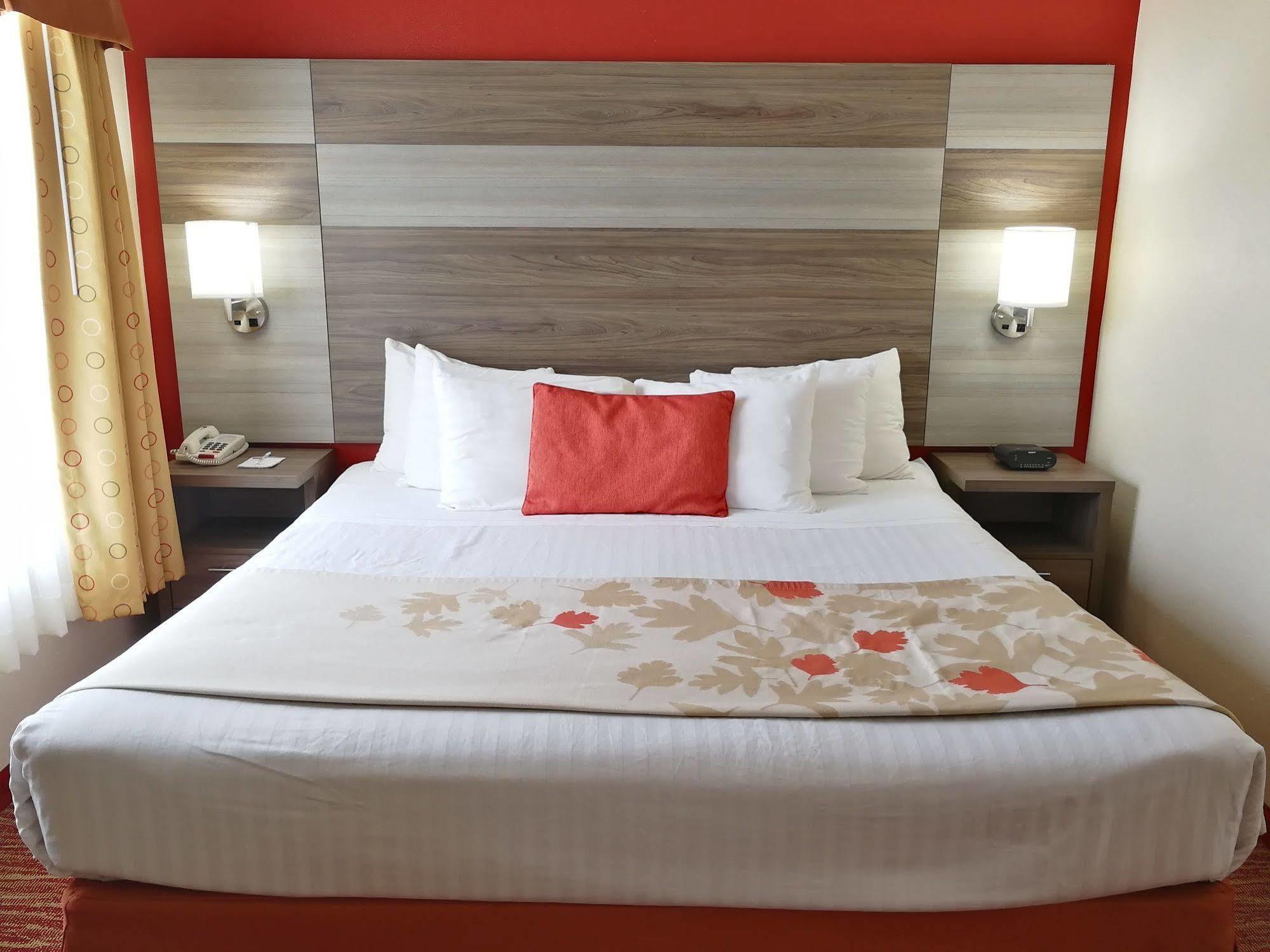 Hawthorn Dfw South 3*
